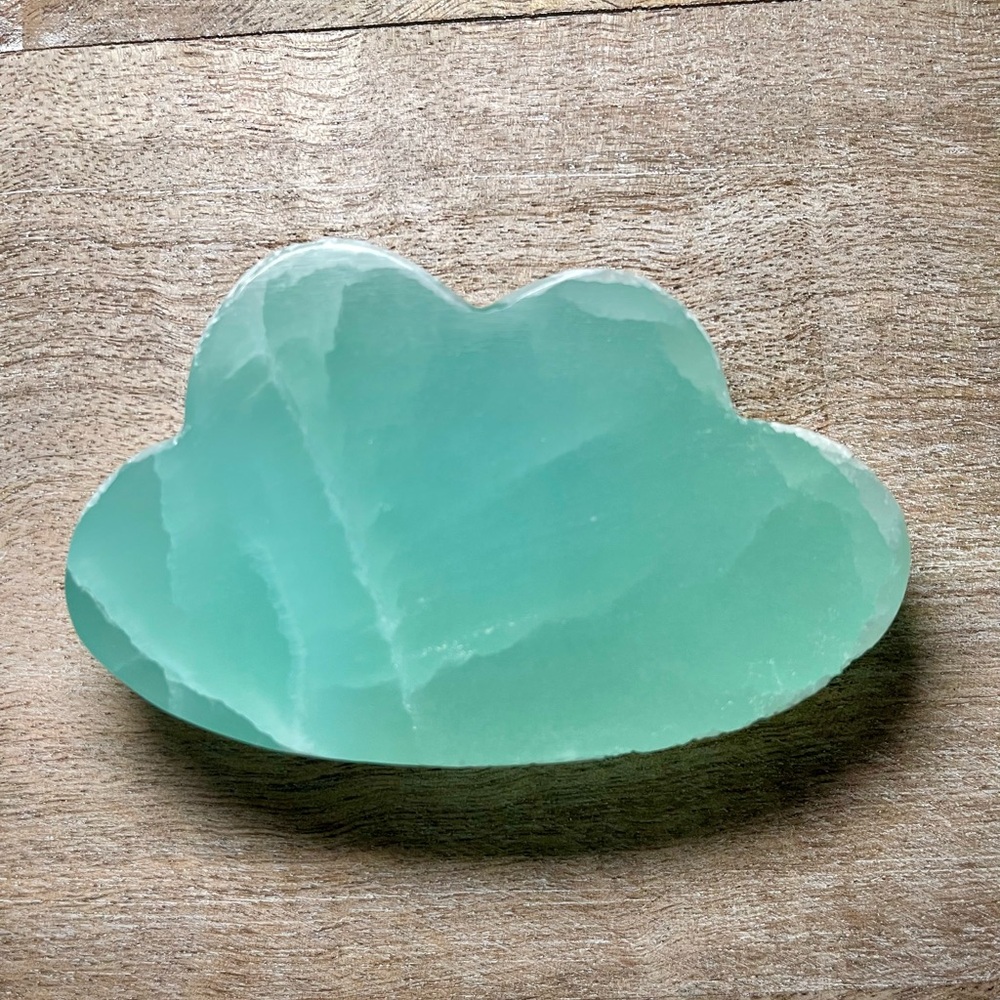 ☁️Pistachio Calcite Cloud-Crystal Carving